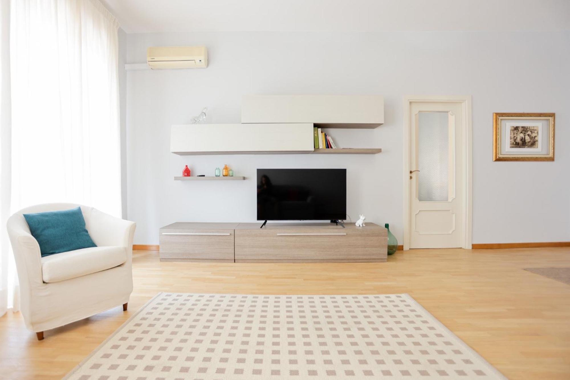 Appartamento Riviera Di Chiaia 207 Napoli